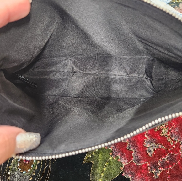 Prada Bag - Picture 7 of 9